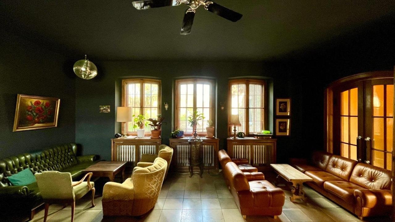 Die Strumpffabrik - Guesthouse Kerpen  Ngoại thất bức ảnh