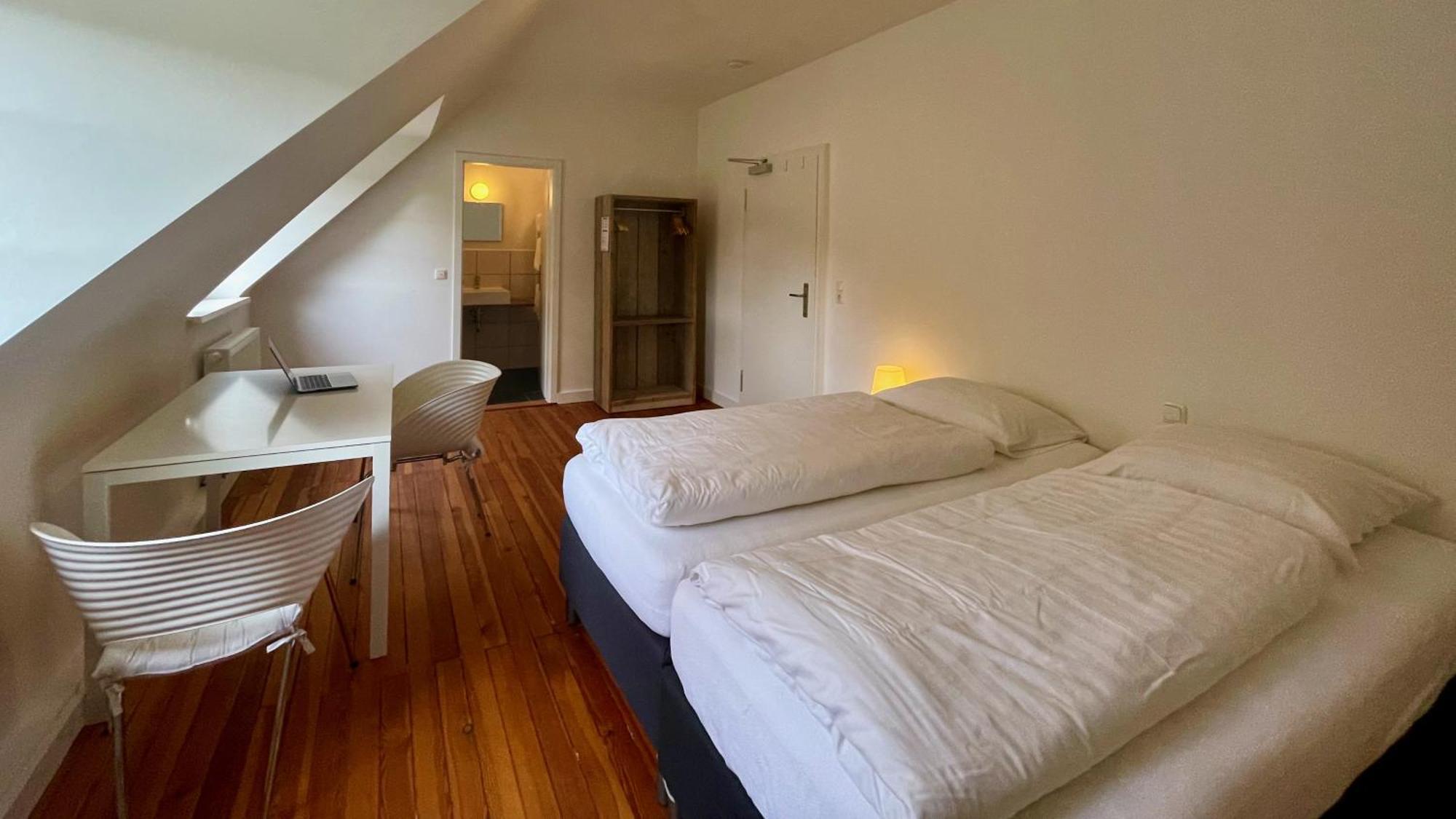 Die Strumpffabrik - Guesthouse Kerpen  Phòng bức ảnh